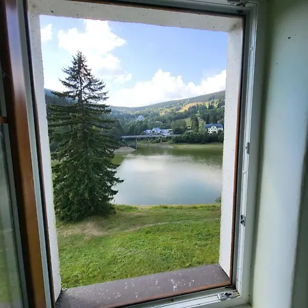 Ski Lake Nature Lägenhet *